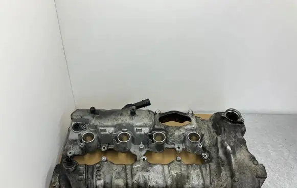 Rocker cam cover