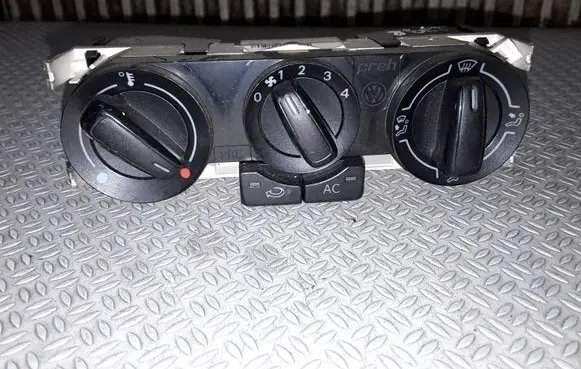 Volkswagen Polo V 6R Climate control unit 6R0820045F