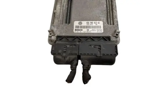 Volkswagen Golf V Engine control unit/module 03G906016AQ 1039S06946 0281011848