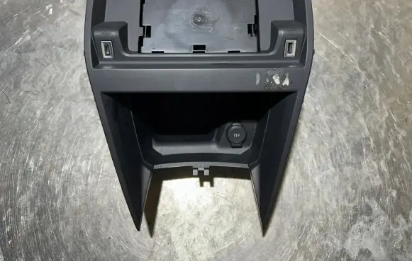 Citroen C4 III e-C4 Glove box central console 9848088180 9835233380