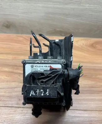 Volkswagen PASSAT B6 ABS Pump 3C0614109AF 16705712N 16705912