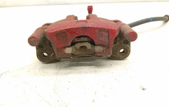 Mitsubishi Lancer VIII Rear brake caliper