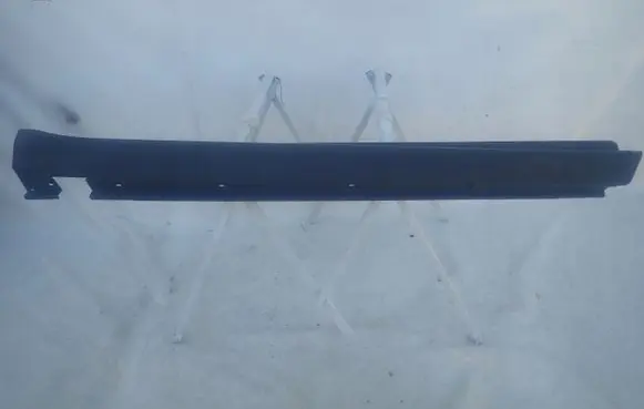 Mercedes-Benz ML W164 Sill A1646900240