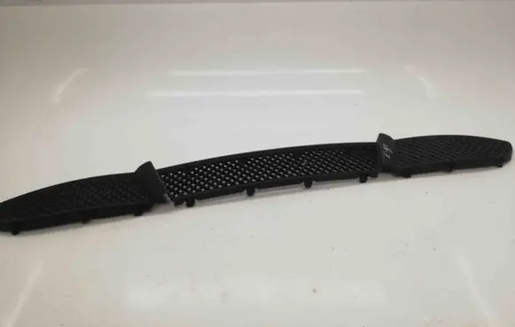 BMW 1 E81 E87 Front grill 7166605