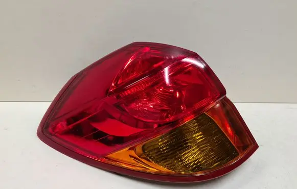 Subaru Legacy Rear/tail lights 22020792