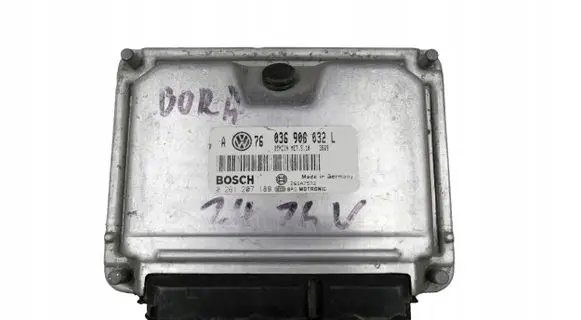 Volkswagen Golf IV Engine control unit/module 036906032L