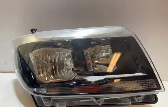 Volkswagen Crafter Headlight/headlamp 7C1941006