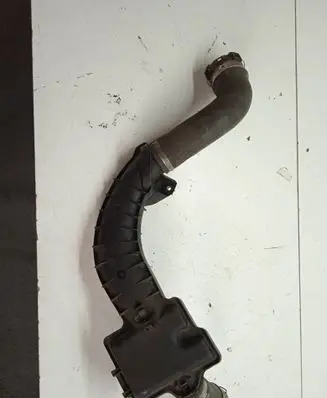Renault Megane III Air intake duct part 14460002R 8200860017