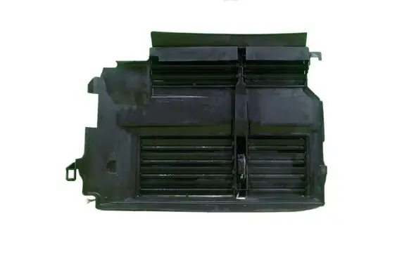 Ford Focus Intercooler air channel guide BM518475CF