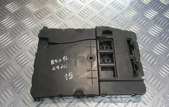 Renault Scenic II - Grand scenic II Fuse box set 8200780025