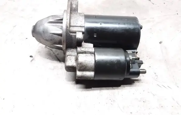 Mercedes-Benz C W203 Starter motor A0051513401 0001107403