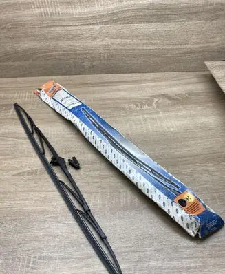 Ford Focus Windshield/front glass wiper blade 4U7J17528EA