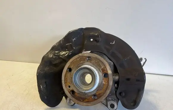 Mercedes-Benz GLB X247 Front wheel hub A2473320200
