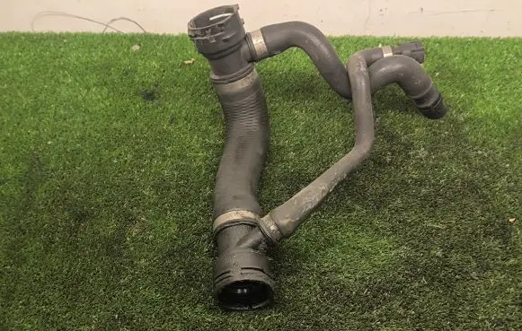 BMW 6 E63 E64 Engine coolant pipe/hose 7508036 3270ET