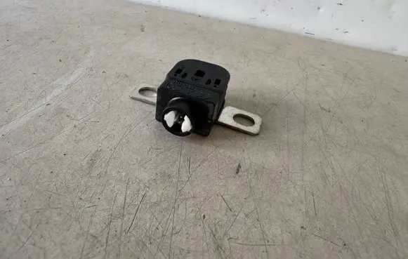 Mercedes-Benz GLA H247 Fuse N000000008776