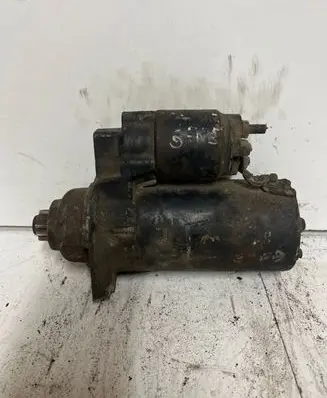 Volkswagen Golf III Starter motor