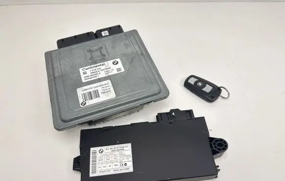 BMW 3 E90 E91 Engine ECU kit and lock set DMEMSD812