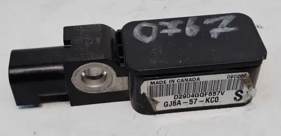 Mazda 6 Airbag deployment crash/impact sensor GJ6A57KC0