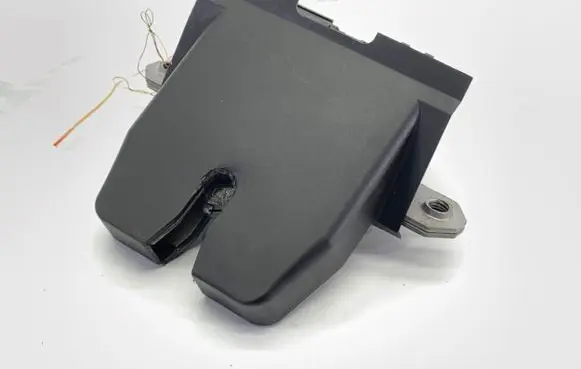 Volvo V40 Tailgate exterior lock 31335870