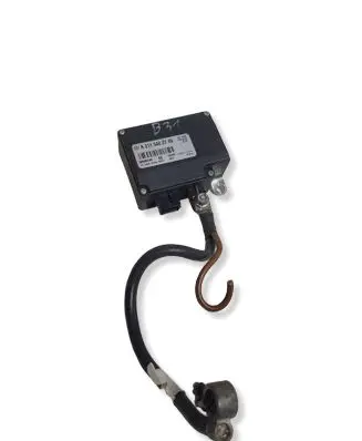 Mercedes-Benz E W211 Battery control module A2115402745 130263A1