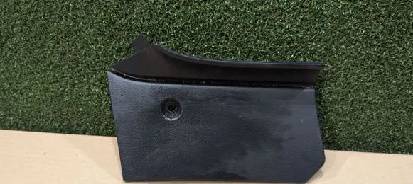 Mitsubishi Pajero Dash center speaker frame 8002A280