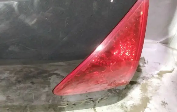 Peugeot 3008 I Tailgate rear/tail lights