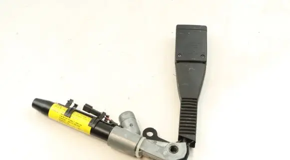 BMW X5M E70 Front seatbelt buckle 7295963 9172211