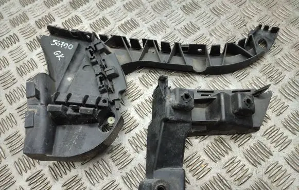 Volvo XC70 Rear bumper mounting bracket 31265323 30678650