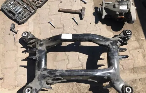 BMW X3 F25 Rear axle beam 552525252