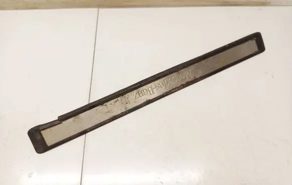 Mercedes-Benz E W211 Other interior part 2116805535