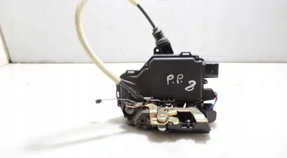 Seat Leon (1M) Front door lock