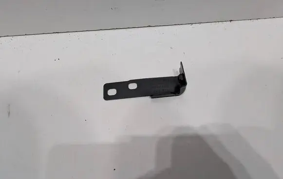 Audi A4 S4 B9 Fender mounting bracket 8W0821434B 002402S