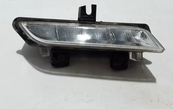 Renault Captur Front fog light 266003864R