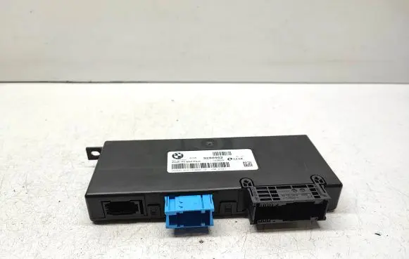 BMW X3 F25 Gateway control module 9286952 61359286952