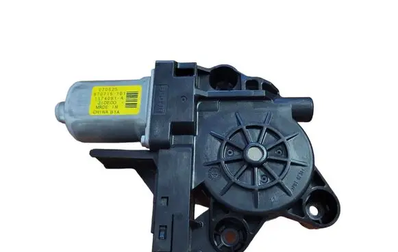 Volvo XC70 Rear door window regulator motor 970715-101 070625 1174081-A