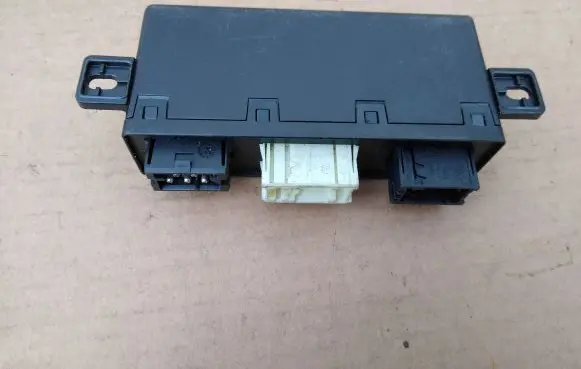BMW 5 E39 Other relay 61.35-83776019