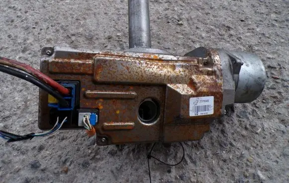 Opel Corsa D Steering wheel axle 2611786709A