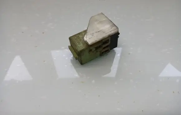 BMW 7 E65 E66 Other relay V23134K59X312
