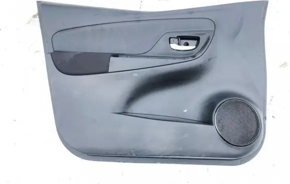 Toyota Yaris Front door card panel trim
