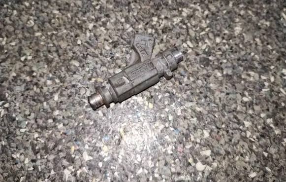 Mercedes-Benz S W126 Fuel injectors set 0280155744