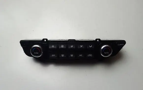 KIA Sportage Air conditioner control unit module 97250F1XXX