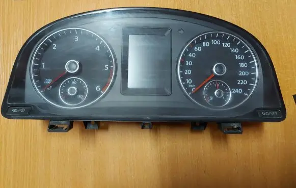 Volkswagen Caddy Speedometer (instrument cluster) 2K0920865J
