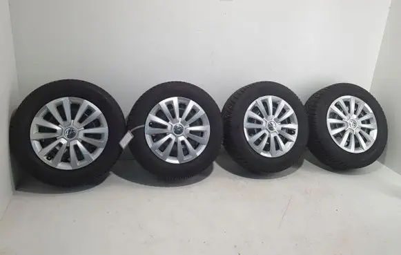 Volkswagen Beetle A5 R16 alloy rim 