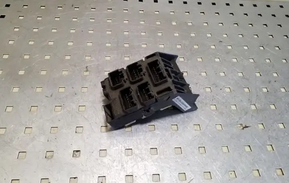 Toyota Corolla Verso E121 Other devices 8273405030