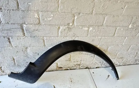 Volvo XC70 Fender trim (molding) 30678044 8620130 09190878