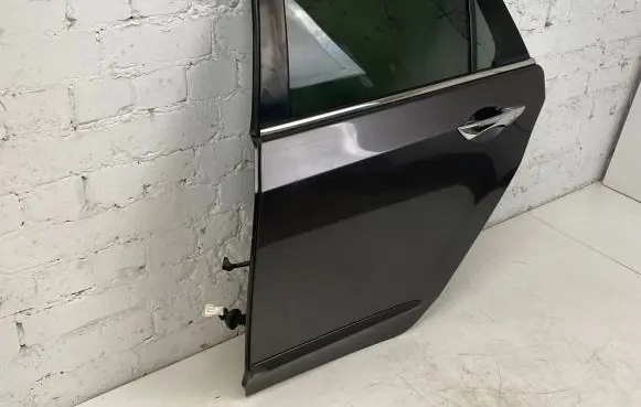 Honda Accord Rear door