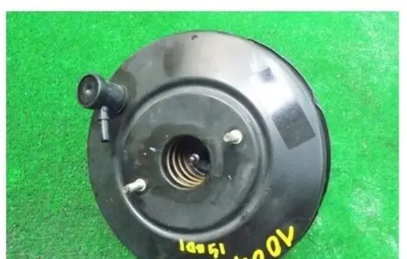 Peugeot 1007 Brake booster