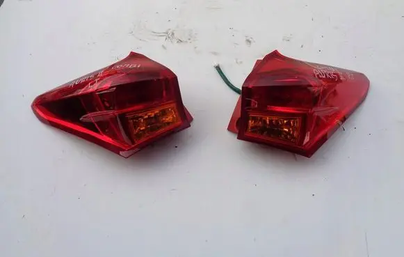 Toyota Auris E180 Rear/tail lights set 