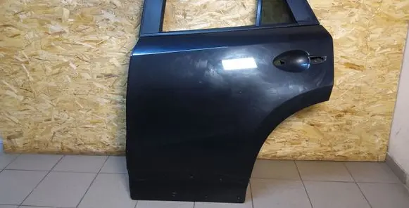 Mazda CX-5 Rear door