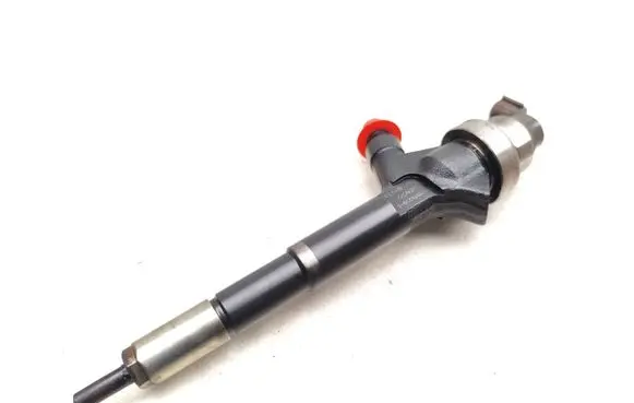 Opel Zafira B Fuel injector 8-97376270-3 97376270